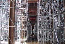 【地鐵腳手架】建設(shè)你來(lái)做，危險(xiǎn)我來(lái)?yè)?></a>
                </p>
            </div>
            <div   id=